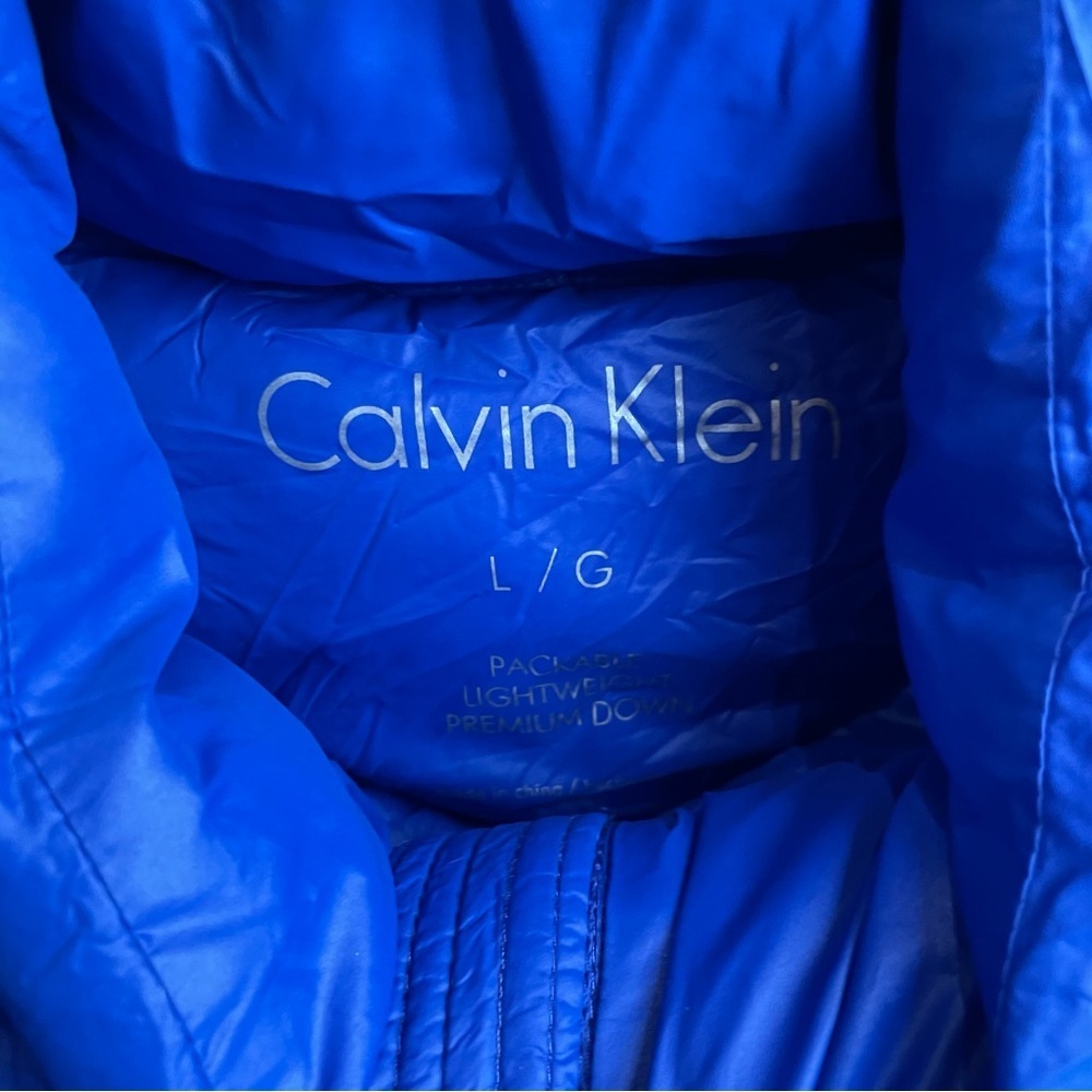 Calvin Klein Women's Blue Puffer Jacket - Picture 8 of 8